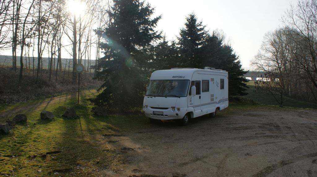 Land-Gut-Hotel Zur Lochmuehle Penig Exterior photo